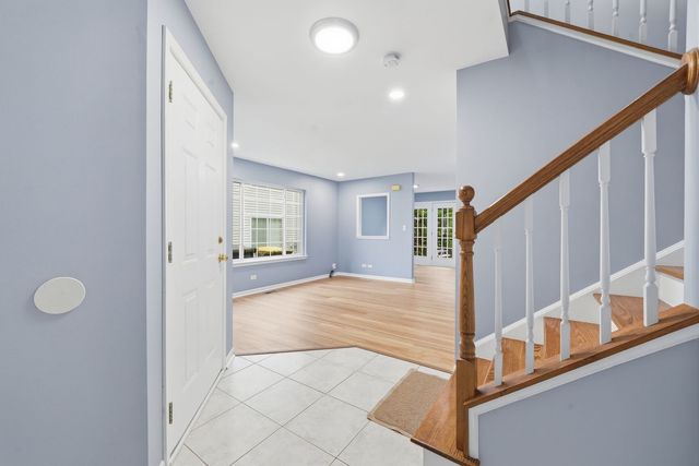 3183 Impressions Drive, Lake In The Hills, IL 60156