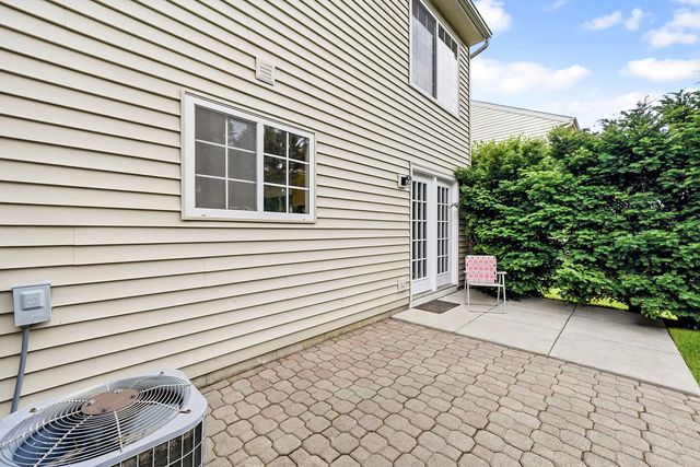 3183 Impressions Drive, Lake In The Hills, IL 60156