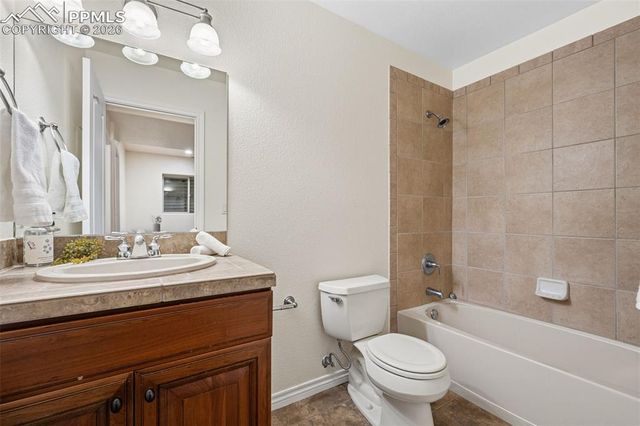 12124 Oregon Wagon Trail, Peyton, CO 80831