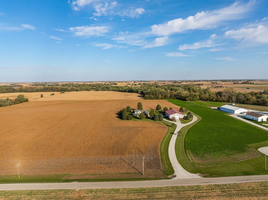 30849 S Walsh Road, Manhattan, IL 60442 — photo 4