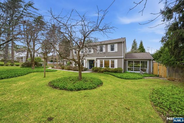 21 Ridge Road, Norwood, NJ 07648