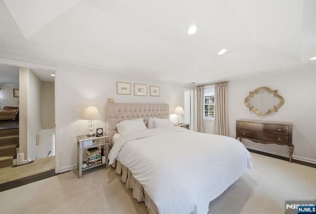 21 Ridge Road, Norwood, NJ 07648