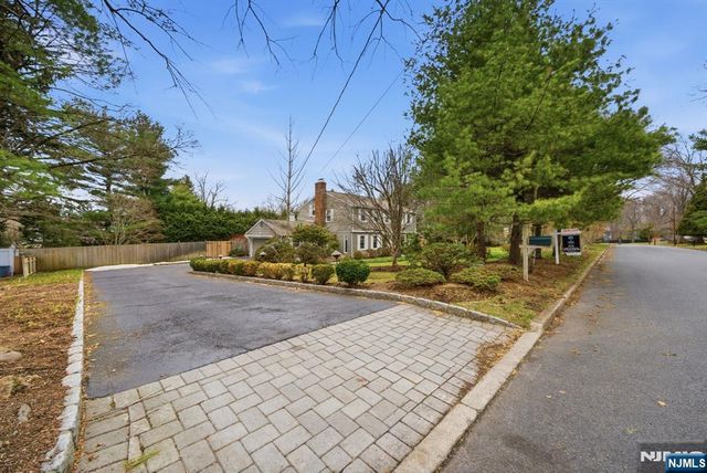 21 Ridge Road, Norwood, NJ 07648