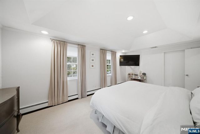 21 Ridge Road, Norwood, NJ 07648