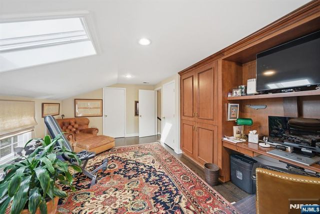 21 Ridge Road, Norwood, NJ 07648