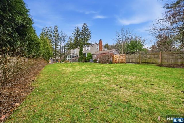 21 Ridge Road, Norwood, NJ 07648