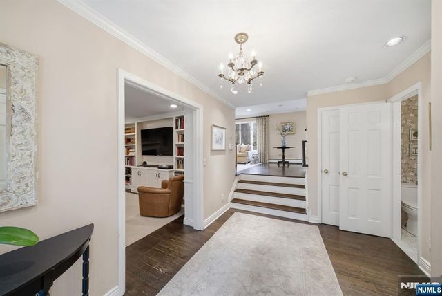 21 Ridge Road, Norwood, NJ 07648