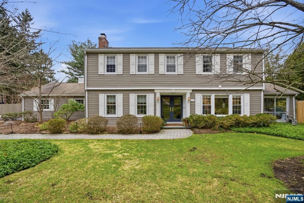 21 Ridge Road, Norwood, NJ 07648