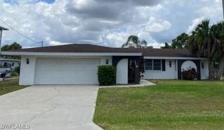 110 E North Shore AVE, North Fort Myers, FL 33917