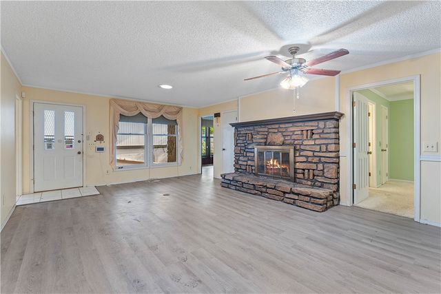6 Barbara Lane, Bella Vista, AR 72715