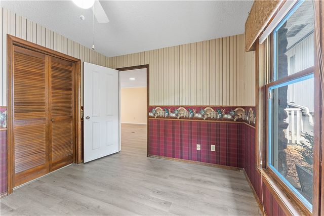 6 Barbara Lane, Bella Vista, AR 72715