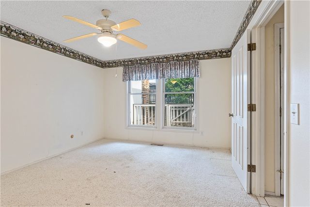 6 Barbara Lane, Bella Vista, AR 72715