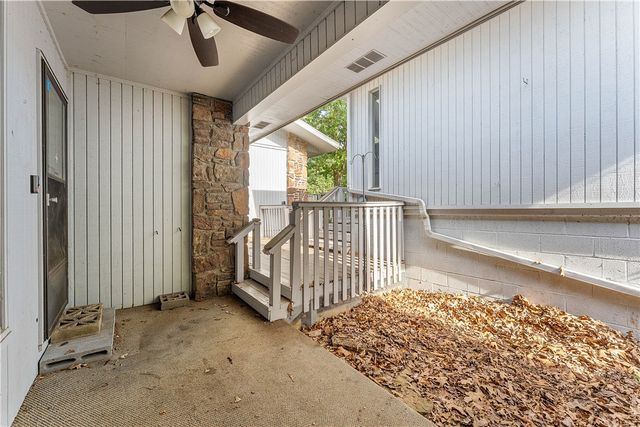 6 Barbara Lane, Bella Vista, AR 72715