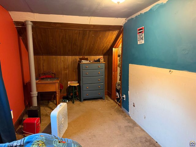 818 SW Jewell AVE, Topeka, KS 66606