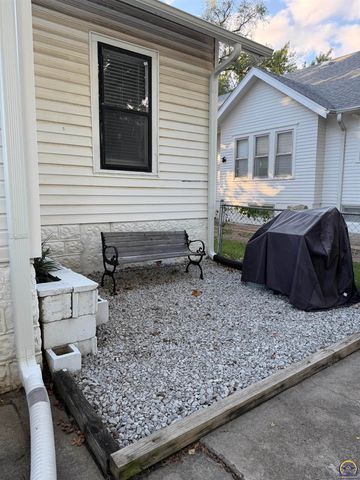 818 SW Jewell AVE, Topeka, KS 66606