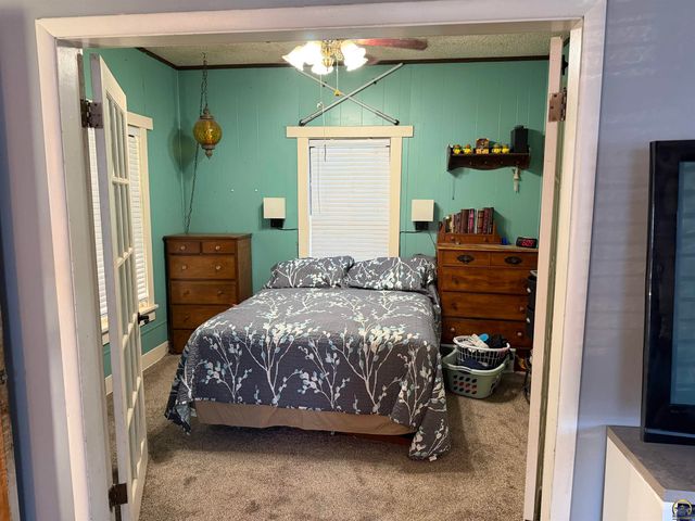 818 SW Jewell AVE, Topeka, KS 66606