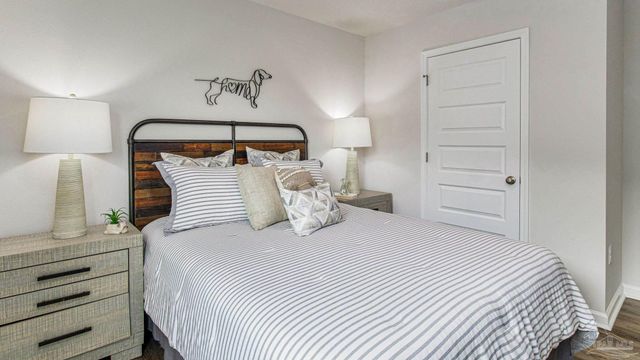 2917 Ironweed Cir, Cantonment, FL 32533