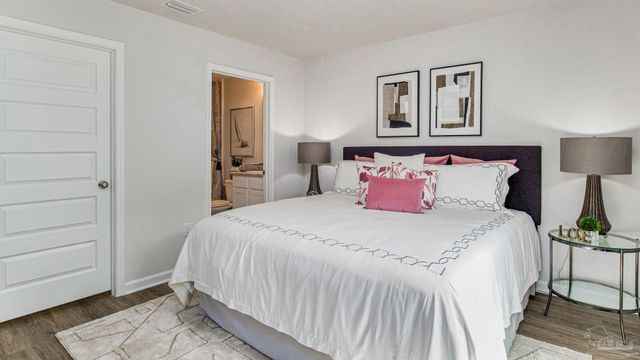 2917 Ironweed Cir, Cantonment, FL 32533