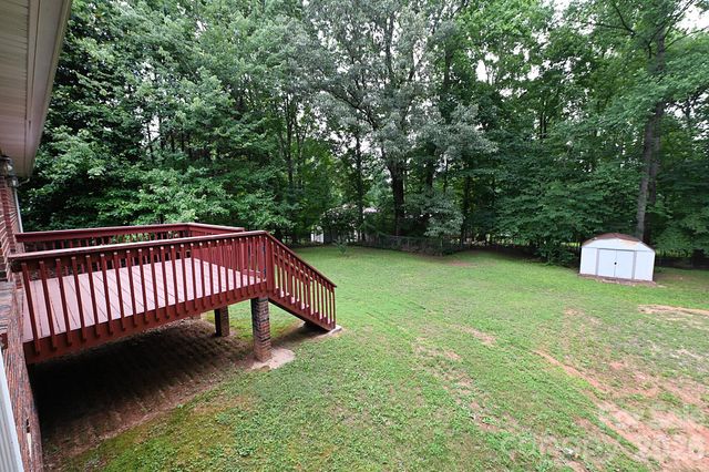 1035 E 24th Street, Newton, NC 28658