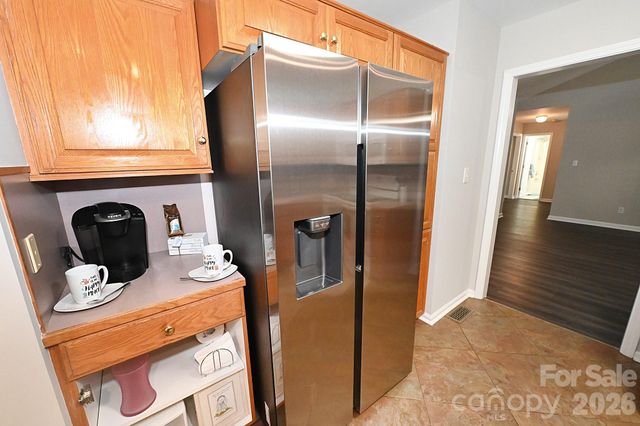 1035 E 24th Street, Newton, NC 28658