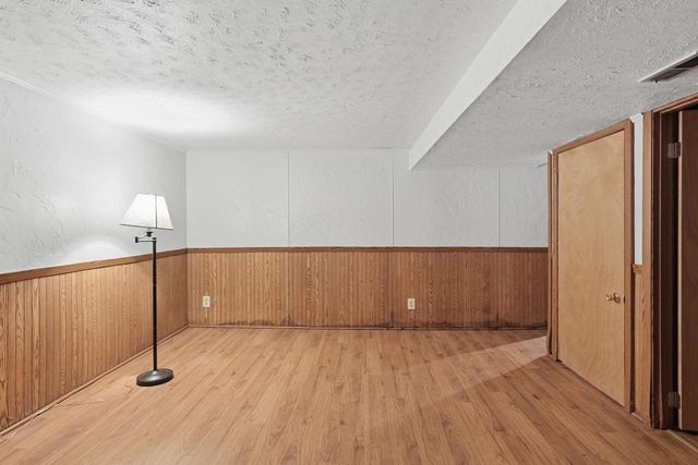 11016 W Wells STREET, Wauwatosa, WI 53226