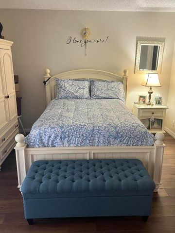 334 Southampton B, West Palm Beach, FL 33417