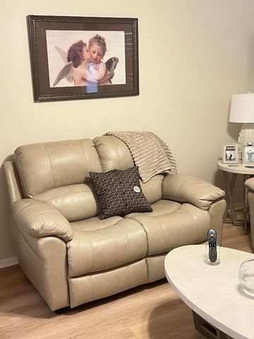 334 Southampton B, West Palm Beach, FL 33417