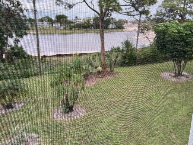 334 Southampton B, West Palm Beach, FL 33417