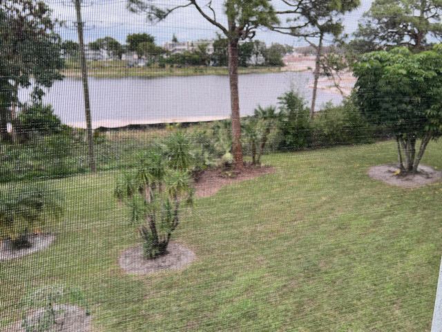 334 Southampton B, West Palm Beach, FL 33417