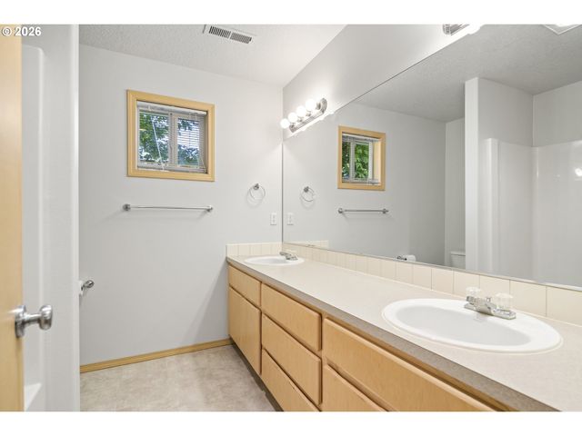 3711 Z St, Washougal, WA 98671