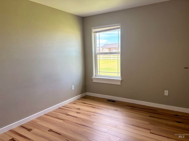 2493 East 3769 North, Twin Falls, ID 83301