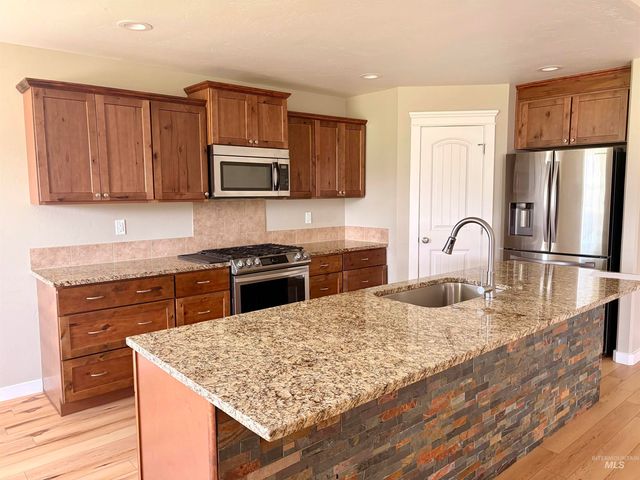 2493 East 3769 North, Twin Falls, ID 83301