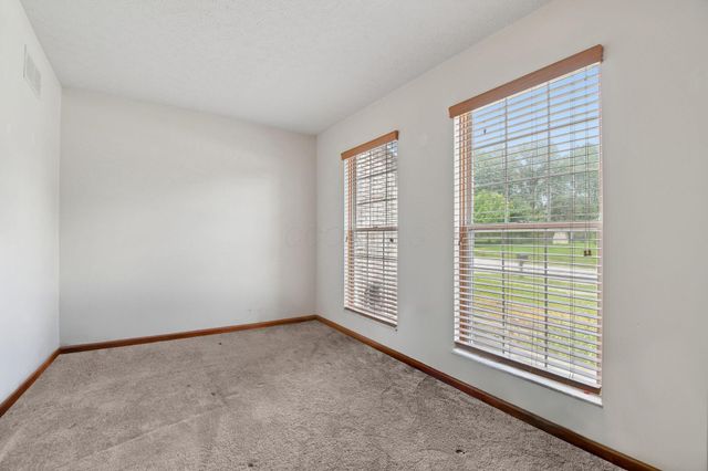 523 Winnard Drive, Columbus, OH 43213