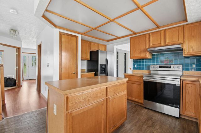 523 Winnard Drive, Columbus, OH 43213