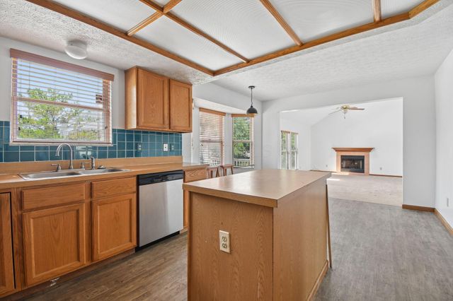 523 Winnard Drive, Columbus, OH 43213
