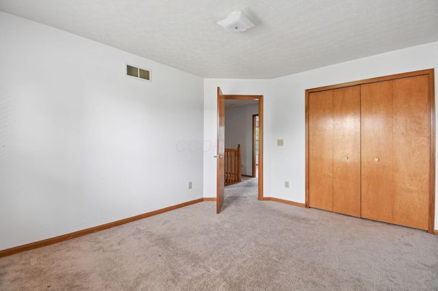 523 Winnard Drive, Columbus, OH 43213
