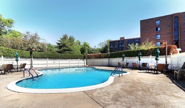 235 Winthrop St. 4405, Medford, MA 02155