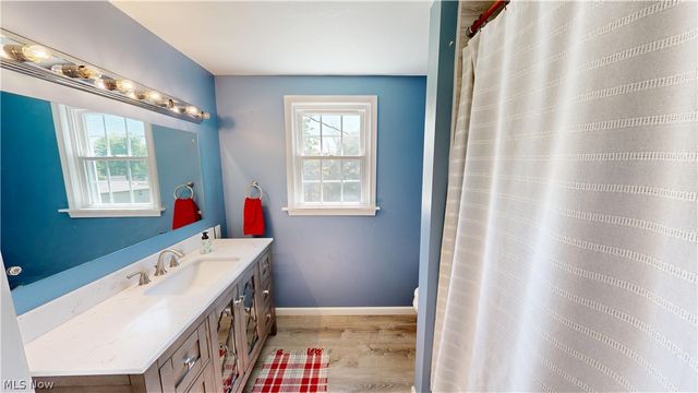 2493 Birchwood Drive, Austintown, OH 44515