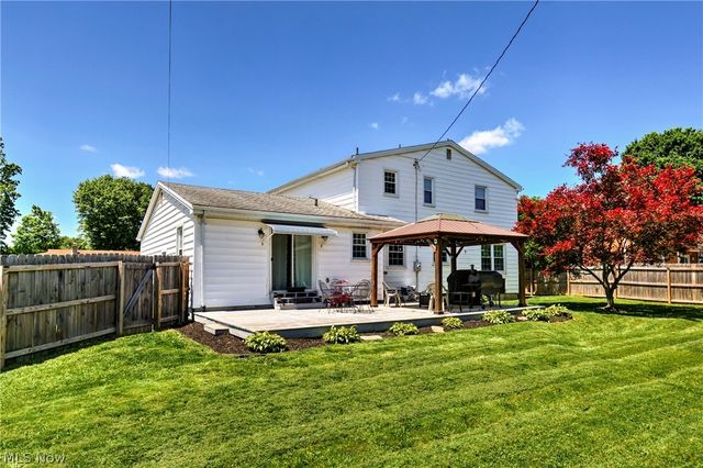 2493 Birchwood Drive, Austintown, OH 44515