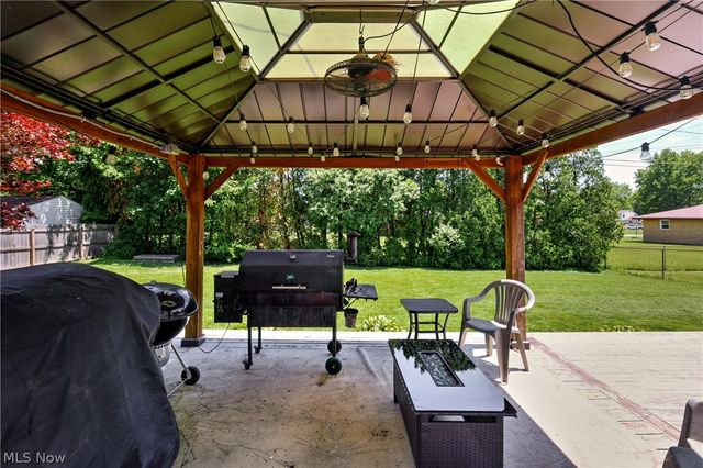 2493 Birchwood Drive, Austintown, OH 44515