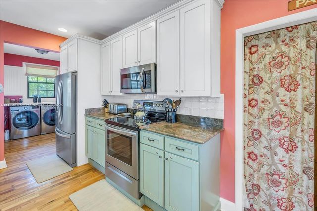 516 Gulf Blvd, Other City - In The State Of Florida, FL 33785