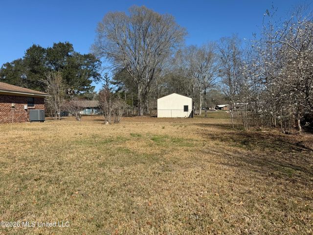 9504 Kimberly Circle, Moss Point, MS 39562