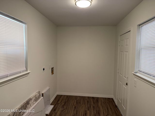 9504 Kimberly Circle, Moss Point, MS 39562