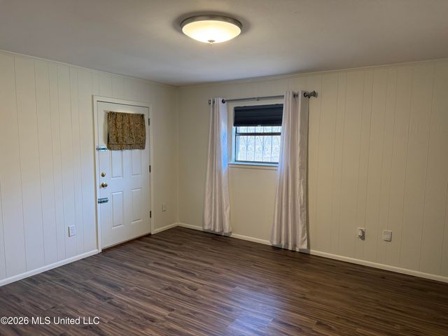 9504 Kimberly Circle, Moss Point, MS 39562