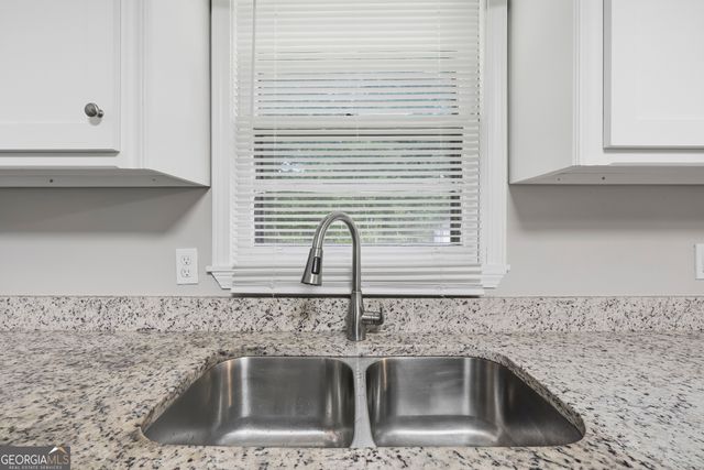 4329 Essex Road, Macon, GA 31206