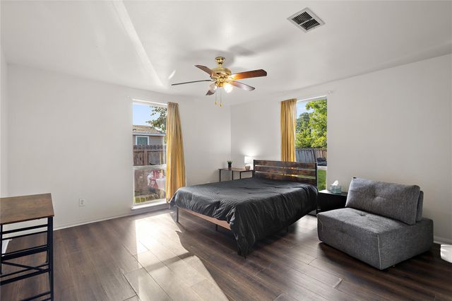 225 Palmyra Street, Houston, TX 77022