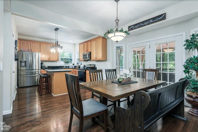3130 Hidden Timber Drive, Lake Orion, MI 48359
