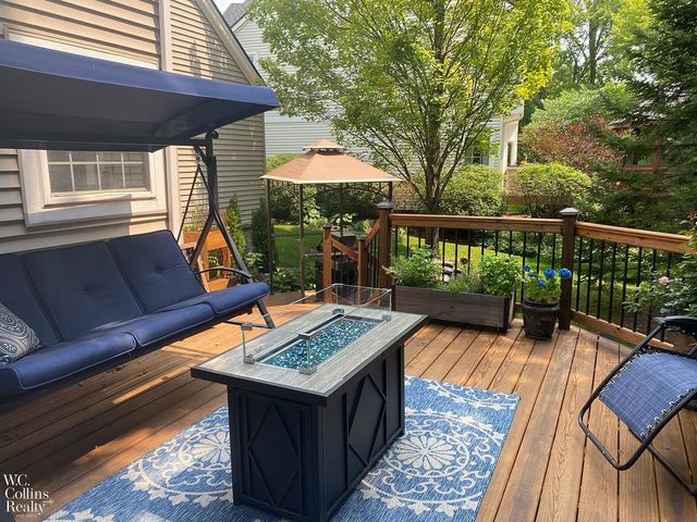 3130 Hidden Timber Drive, Lake Orion, MI 48359