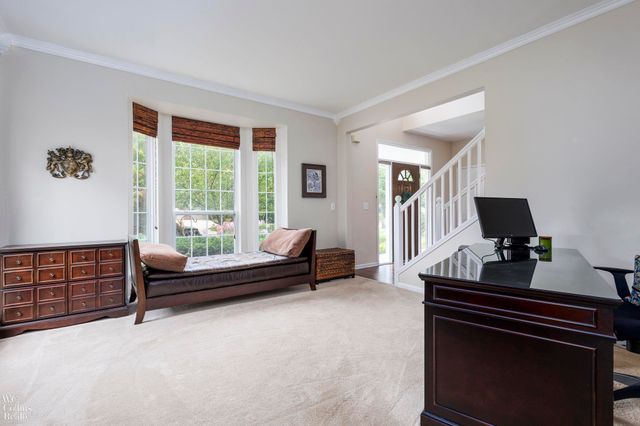 3130 Hidden Timber Drive, Lake Orion, MI 48359