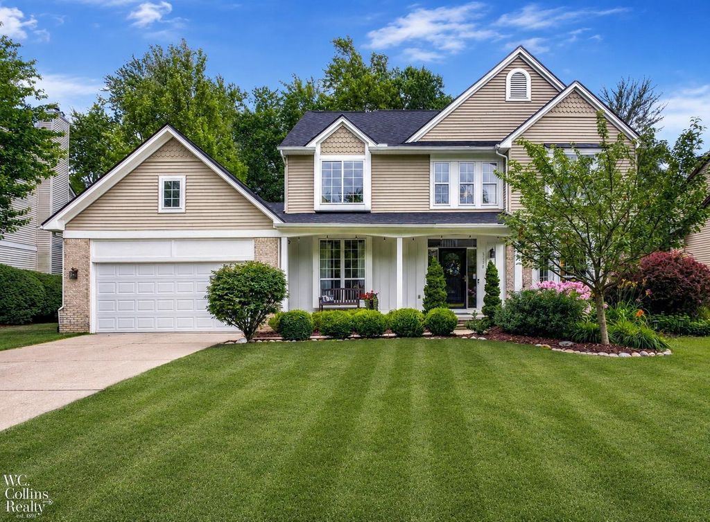 3130 Hidden Timber Drive, Lake Orion, MI 48359